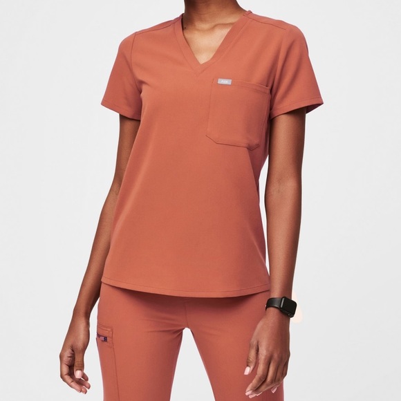 Figs Tops Nwt Figs Scrubs Set In Terracotta Poshmark